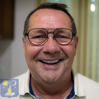 restauration dentaire avec implant basal Dr Genchev
